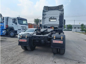 Tractor truck Shacman X3000: picture 4 Tractor truck Shacman X3000: picture 4