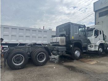 Tractor truck SINOTRUK HOWO