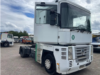 Tractor truck RENAULT Magnum 440
