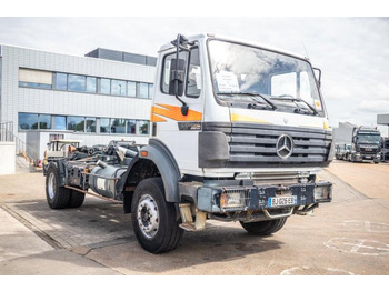 Hook lift truck Mercedes SK 2024 HN: picture 2