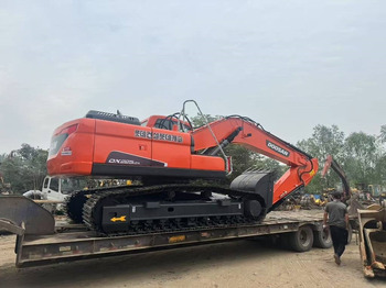 Crawler excavator Doosan DX 225 LCA: picture 5