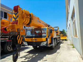 Mobile crane XCMG QY80K
