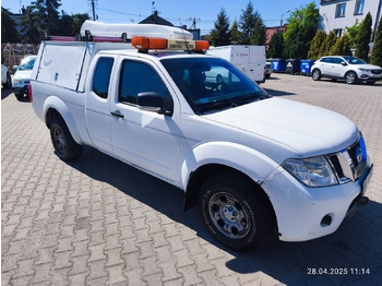Pickup truck NISSAN Navara