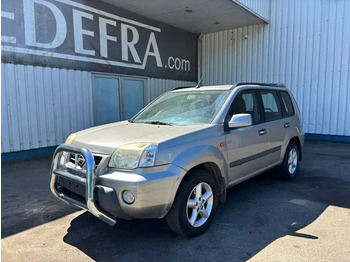 SUV NISSAN