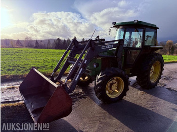 Farm tractor JOHN DEERE 2040