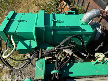 Drilling machine
