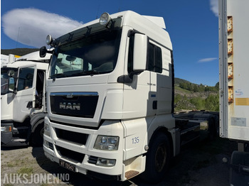 Container transporter/ Swap body truck MAN TGX 26.480