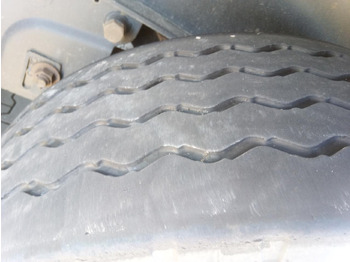 Curtainsider semi-trailer KOEGEL S24: picture 4