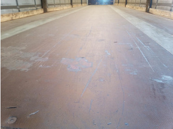 Curtainsider semi-trailer KOEGEL S24: picture 2