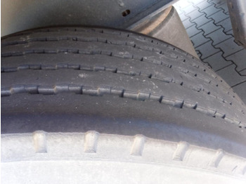 Curtainsider semi-trailer KOEGEL S24: picture 5