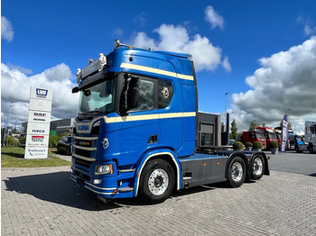Tractor truck SCANIA R 500