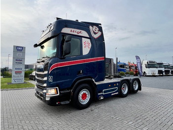 Tractor truck SCANIA R 520
