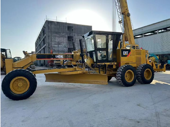 Grader CATERPILLAR 140K