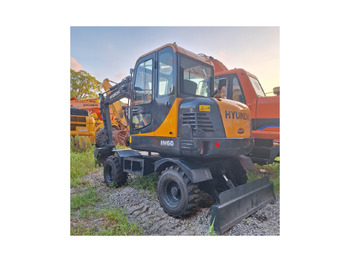 Wheel excavator Hyundai HW60  excavator: picture 4