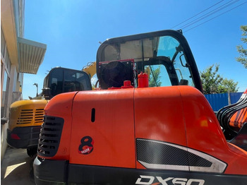 Crawler excavator Doosan DX 60: picture 2