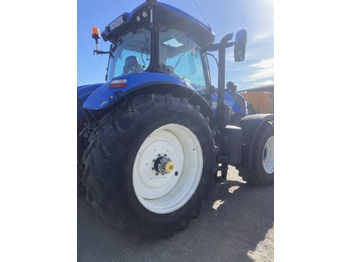 Farm tractor New Holland T7.210: picture 3 Farm tractor New Holland T7.210: picture 3
