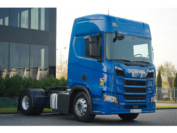 Tractor truck SCANIA R 450