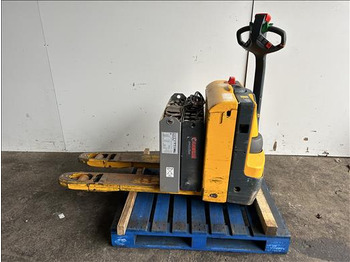 Pallet truck JUNGHEINRICH EJE