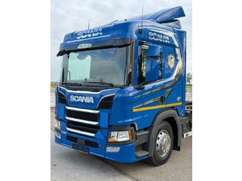 Cab chassis truck Scania P360 / P410 / BDF / RAMA / FIRANKA / PEŁNA SYPIALKA / WINDA / E6 / CAŁA NA PODUSZKACH / ROZSTAW OSI 5.5M / LAWETA / DO ŻYWCA / DO BYDŁA / DO ZABUDOWY / SPROWADZONA: picture 4 Cab chassis truck Scania P360 / P410 / BDF / RAMA / FIRANKA / PEŁNA SYPIALKA / WINDA / E6 / CAŁA NA PODUSZKACH / ROZSTAW OSI 5.5M / LAWETA / DO ŻYWCA / DO BYDŁA / DO ZABUDOWY / SPROWADZONA: picture 4