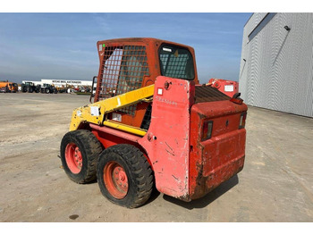 Skid steer loader Bobcat 753: picture 2