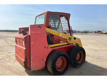 Skid steer loader Bobcat 753: picture 3