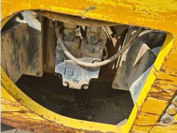 Compactor Bomag BW 213 D H-4 FOR PARTS: picture 5