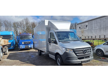 Closed box van MERCEDES-BENZ Sprinter 315
