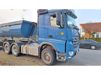 Tractor truck MERCEDES-BENZ