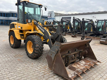 Wheel loader Volvo L 35 G: picture 2