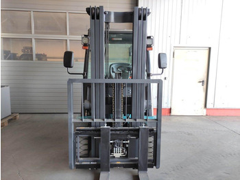 Electric forklift Baoli KBE30: picture 3