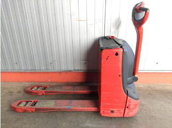 Pallet truck LINDE T18