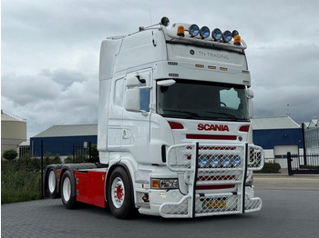 Tractor truck SCANIA R 560