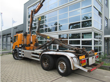 Hook lift truck, Crane truck Scania P 320 B 6x2*4 + HMF 835 + HYVA Haakarm: picture 4