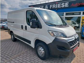 Minibus CITROËN Jumper