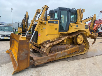 Bulldozer CATERPILLAR D6T