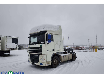 Tractor truck DAF XF 105 460