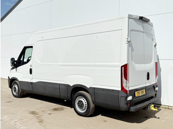 Panel van Iveco Daily 35S14 L2H2 Luchtvering Trekhaak Cruise Control Climate Control Lucht Geveerde Bestuurdersstoel: picture 2