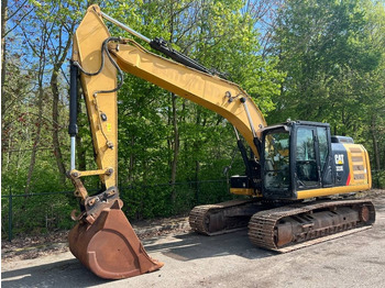 Crawler excavator CATERPILLAR 323