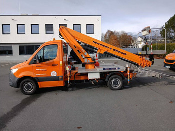 Truck with aerial platform