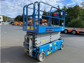 Scissor lift GENIE