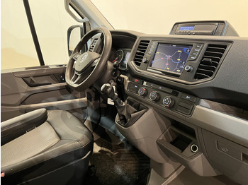 Interior photo 1: Volkswagen Crafter Crafter 50 TDI 180 PK Open Laadbak / Hiab Kraan / Euro 6 / Airco / Trekhaak 3500 KG / Cruise Control / CarPlay / 51.000 KM !! C-Rijbewijs !! leasing Volkswagen Crafter Crafter 50 TDI 180 PK Open Laadbak / Hiab Kraan / Euro 6 / Airco / Trekhaak 3500 KG / Cruise Control / CarPlay / 51.000 KM !! C-Rijbewijs !!