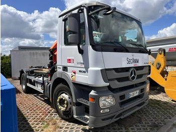 Hook lift truck MERCEDES-BENZ Actros 1836