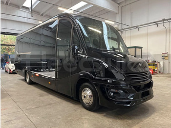 Minibus IVECO Daily