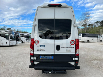 Minibus, Passenger van Iveco Daily: picture 5