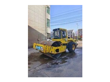 Compactor BW 220D-40: picture 2