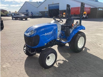 Municipal tractor
