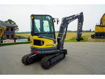 Mini excavator Eurotrac HE26-SR: picture 5