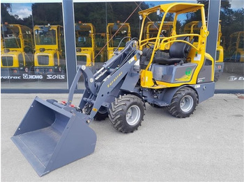 Compact loader EUROTRAC