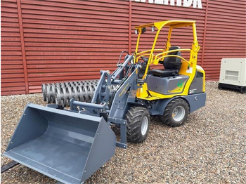 Compact loader Eurotrac W11 ELEKTRISK: picture 2