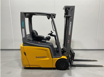 Electric forklift JUNGHEINRICH EFG